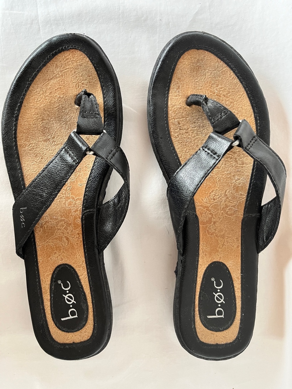 b.o.c. Women's Black Sandals